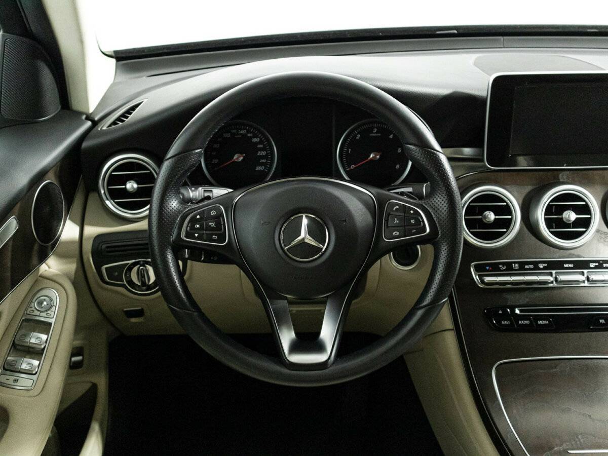 Mercedes-Benz GLC с пробегом — 2016 год. Фото: #20