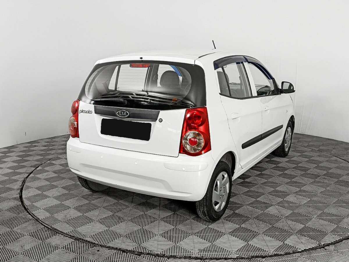 Kia Picanto с пробегом — 2010 год. Фото: #4