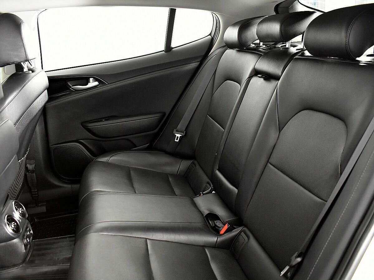 Kia Stinger с пробегом — 2018 год. Фото: #7