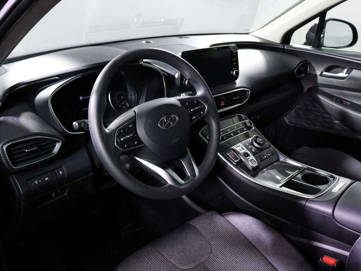 Hyundai Santa Fe с пробегом — 2021 год. Фото: #11