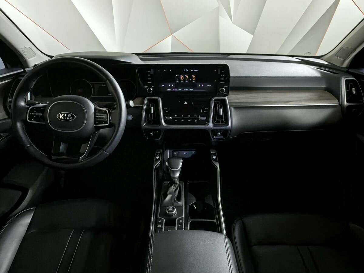 Kia Sorento с пробегом — 2020 год. Фото: #9