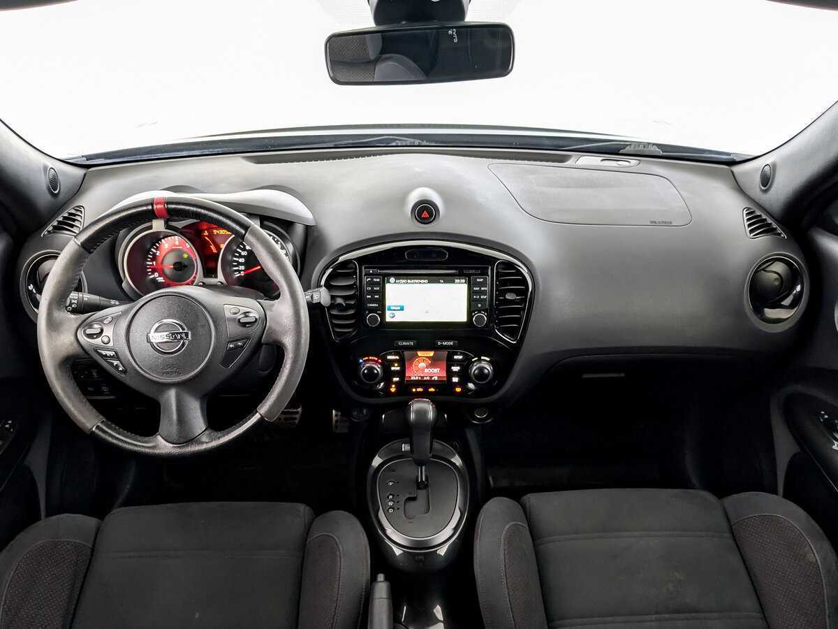 Nissan Juke Nismo с пробегом — 2013 год. Фото: #13