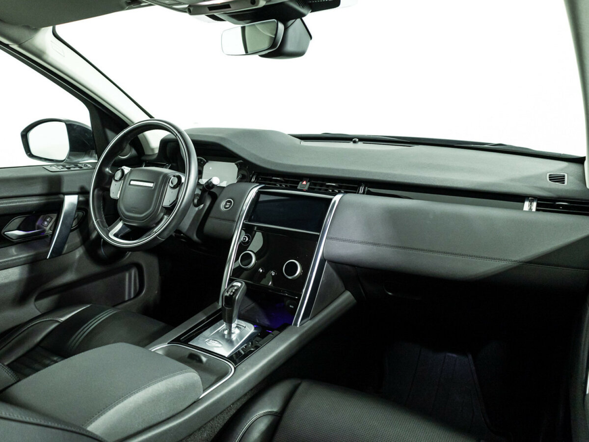 Land Rover Discovery Sport с пробегом — 2019 год. Фото: #6