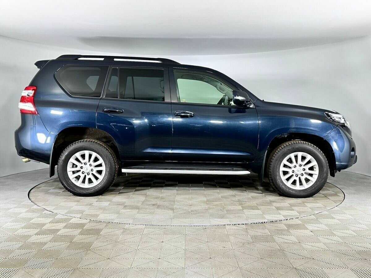 Toyota Land Cruiser Prado с пробегом — 2017 год. Фото: #4