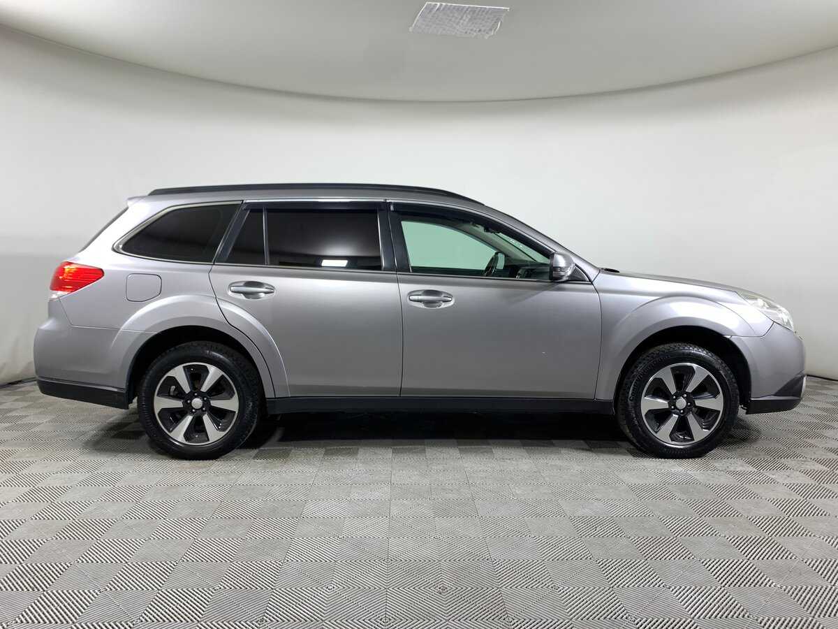 Subaru Outback с пробегом — 2010 год. Фото: #3