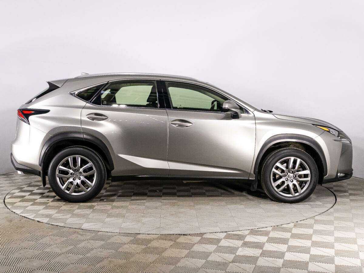 Lexus NX с пробегом — 2015 год. Фото: #3