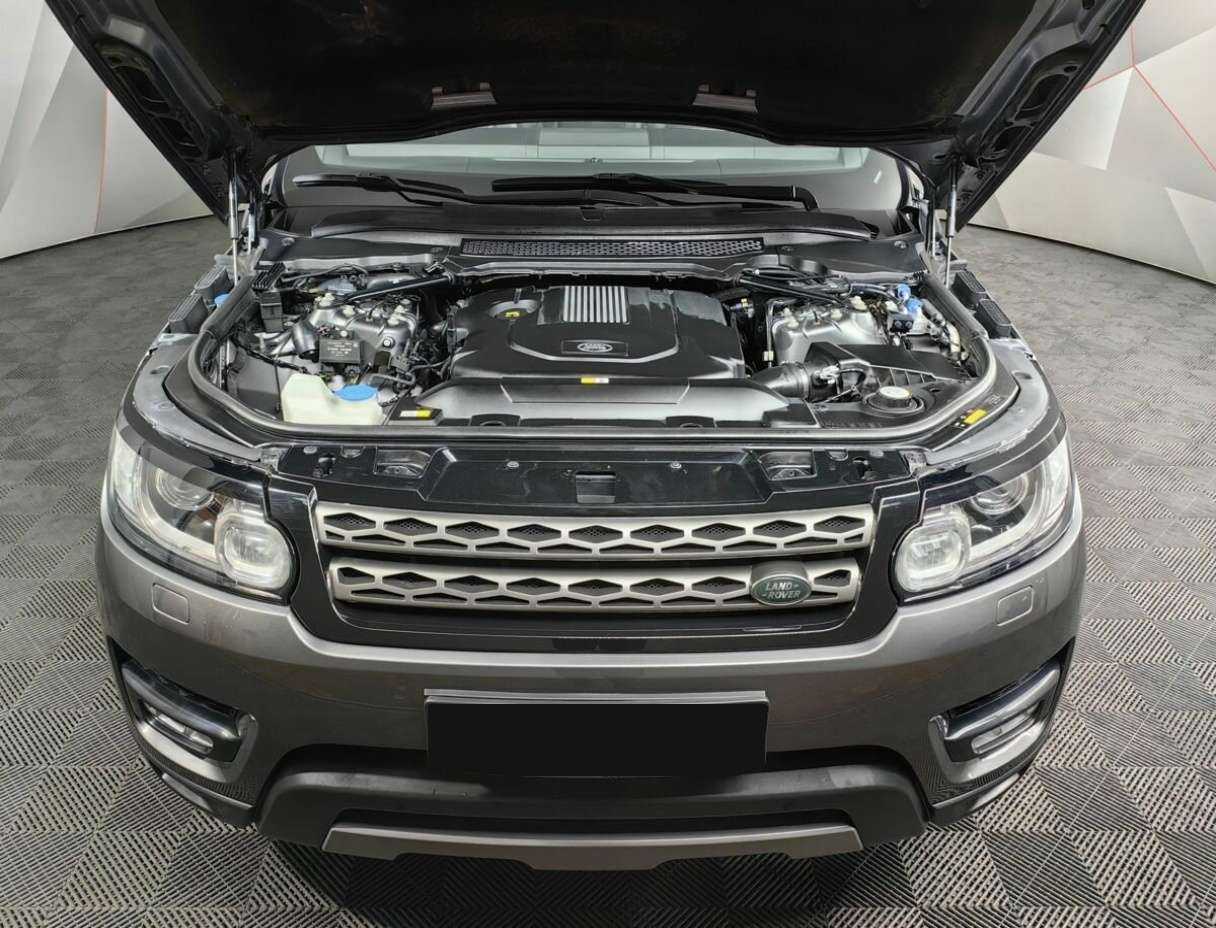 Land Rover Range Rover Sport с пробегом — 2016 год. Фото: #16