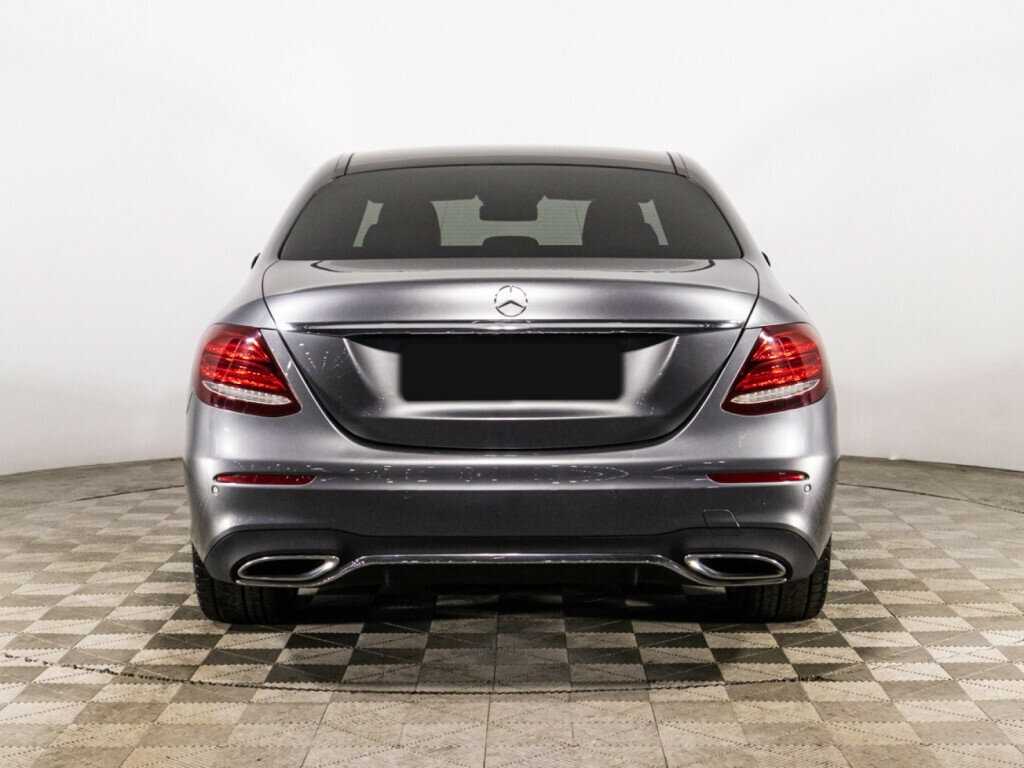 Mercedes-Benz E-Класс с пробегом — 2019 год. Фото: #5