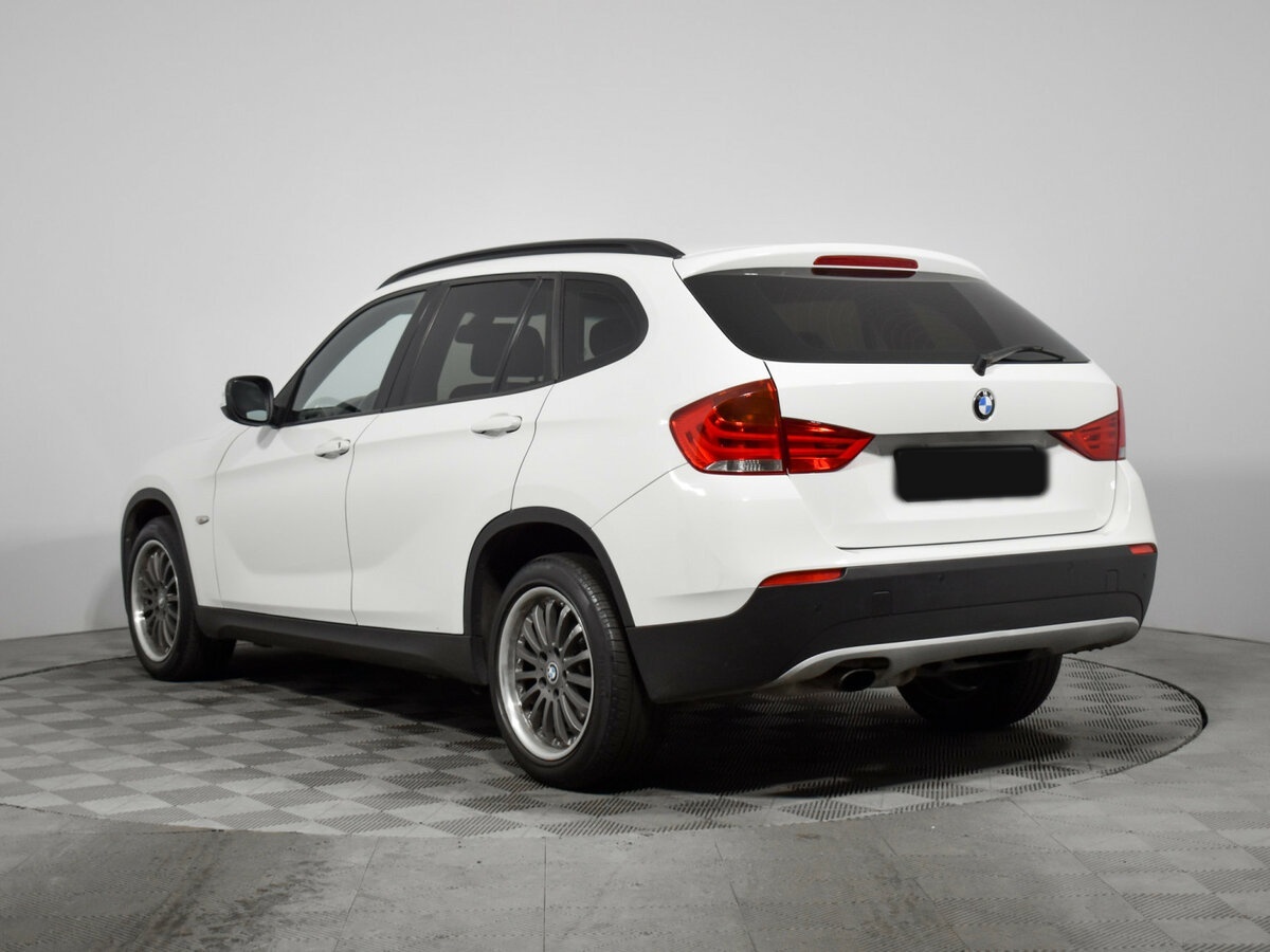 BMW X1 с пробегом — 2011 год. Фото: #5