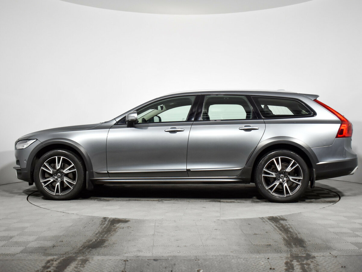 Volvo V90 Cross Country с пробегом — 2019 год. Фото: #7
