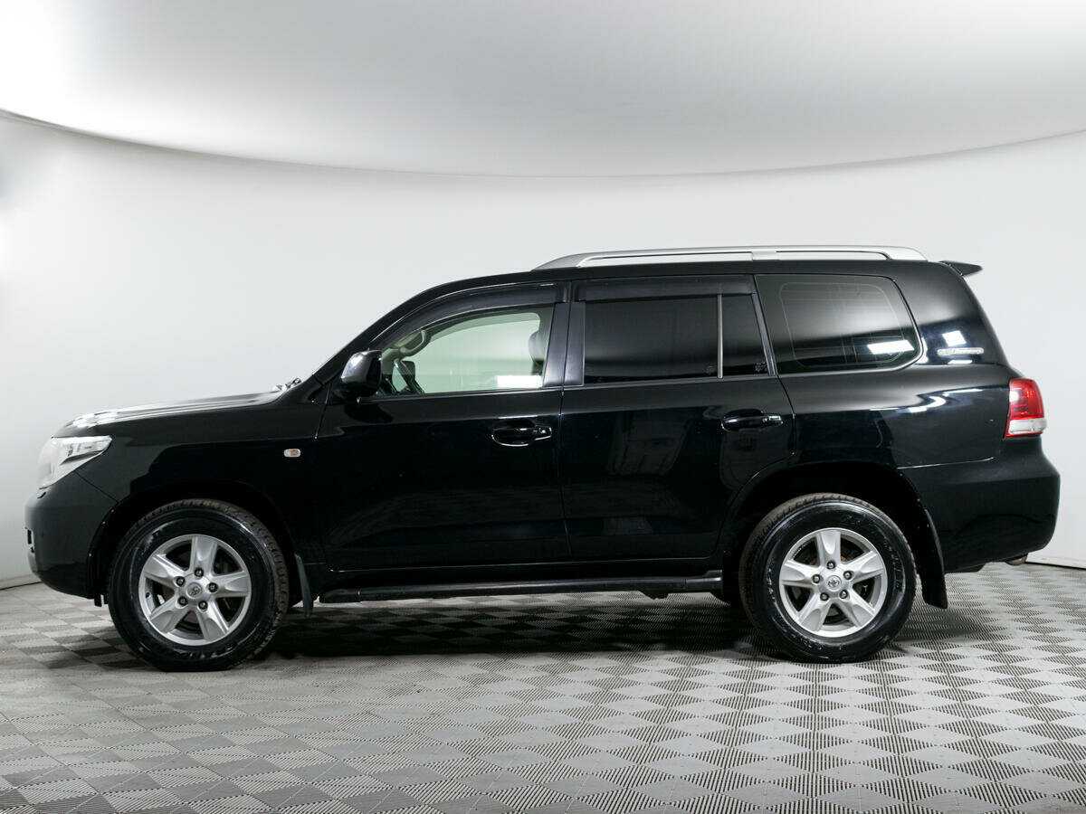 Toyota Land Cruiser с пробегом — 2011 год. Фото: #7