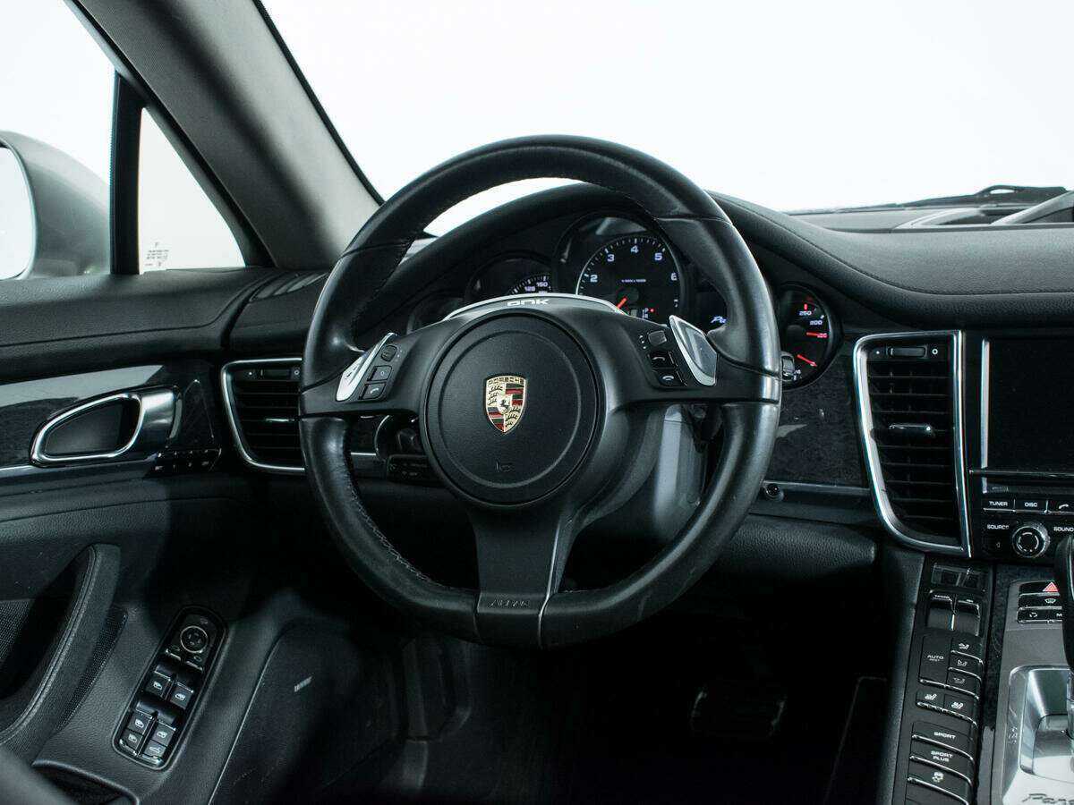 Porsche Panamera с пробегом — 2010 год. Фото: #14