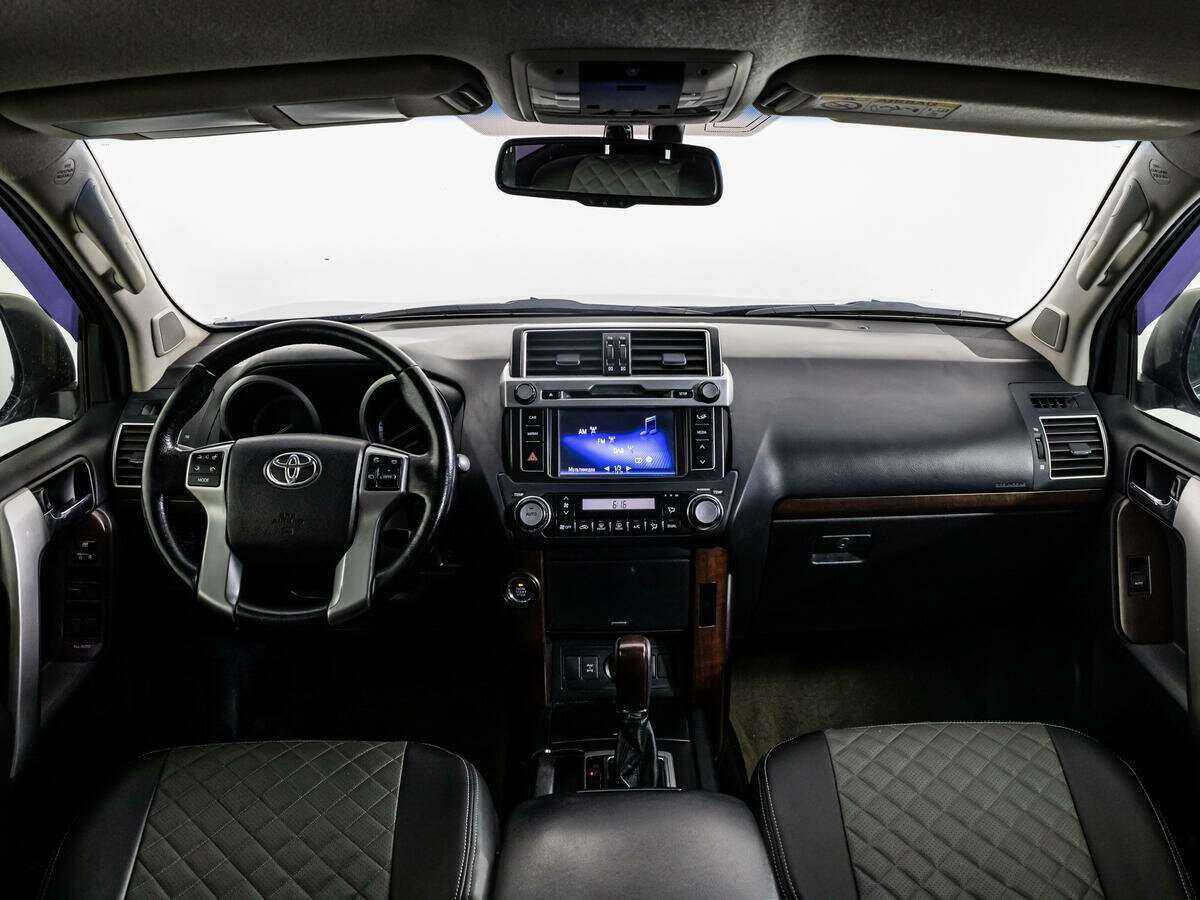 Toyota Land Cruiser Prado с пробегом — 2014 год. Фото: #12