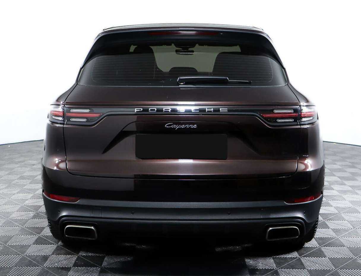 Porsche Cayenne с пробегом — 2018 год. Фото: #5