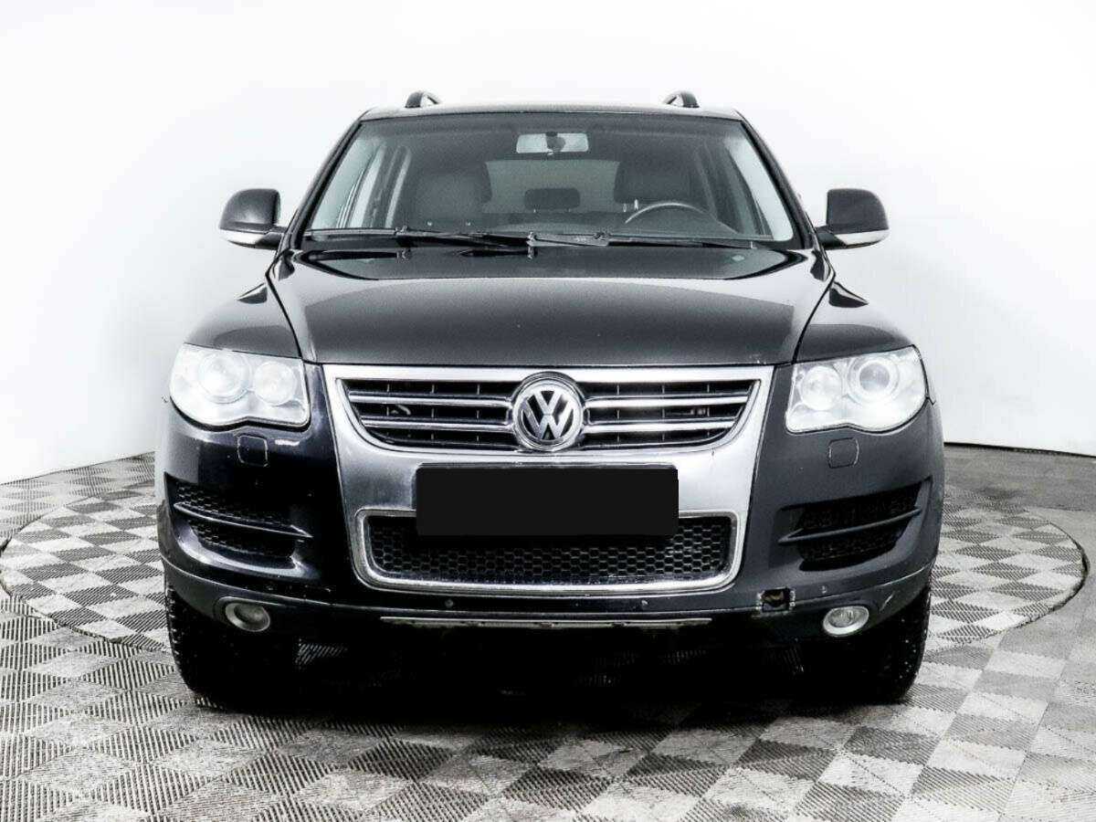 Volkswagen Touareg с пробегом — 2008 год. Фото: #1