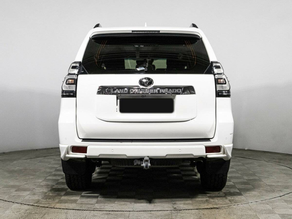 Toyota Land Cruiser Prado с пробегом — 2019 год. Фото: #5