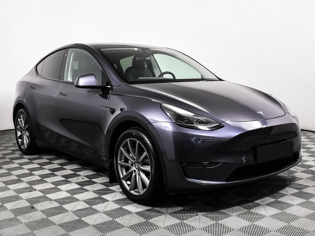 Tesla Model Y с пробегом — 2021 год. Фото: #2