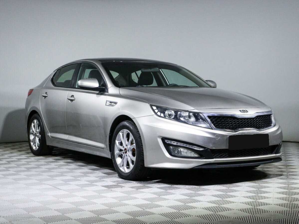Kia K5 с пробегом — 2011 год. Фото: #2