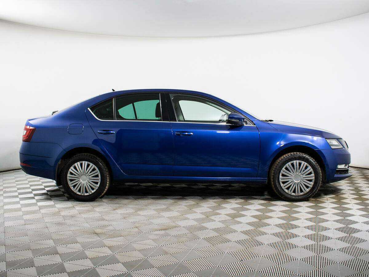 Skoda Octavia с пробегом — 2020 год. Фото: #3