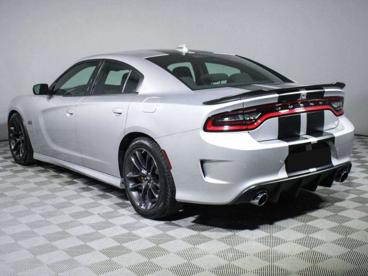 Dodge Charger с пробегом — 2020 год. Фото: #4