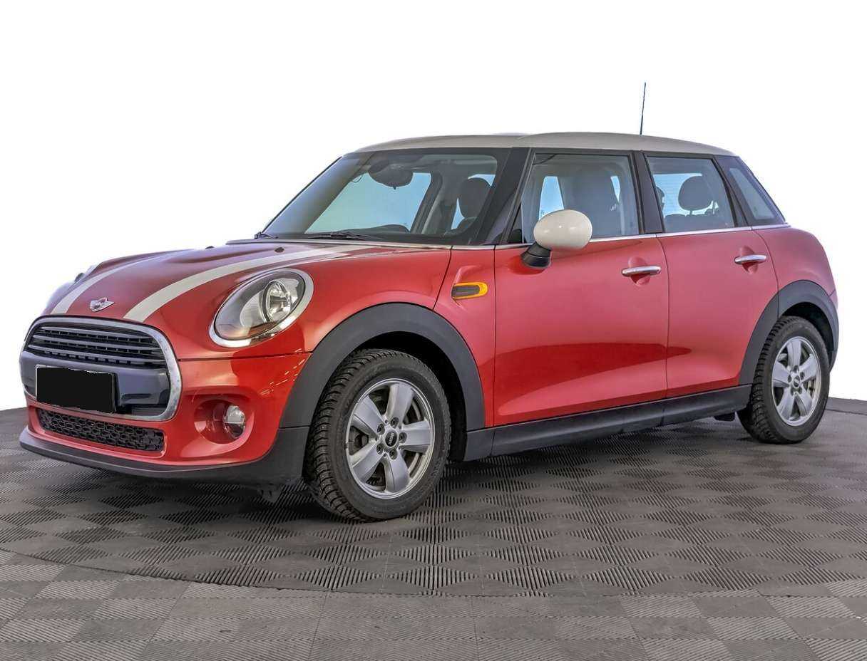 Mini Hatch с пробегом — 2017 год. Фото: #0