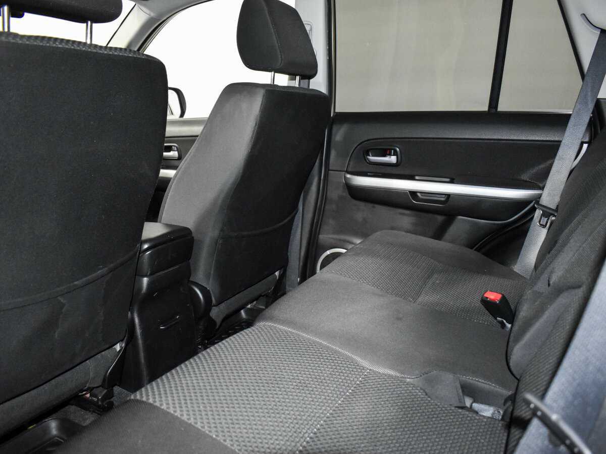 Suzuki Grand Vitara с пробегом — 2008 год. Фото: #10