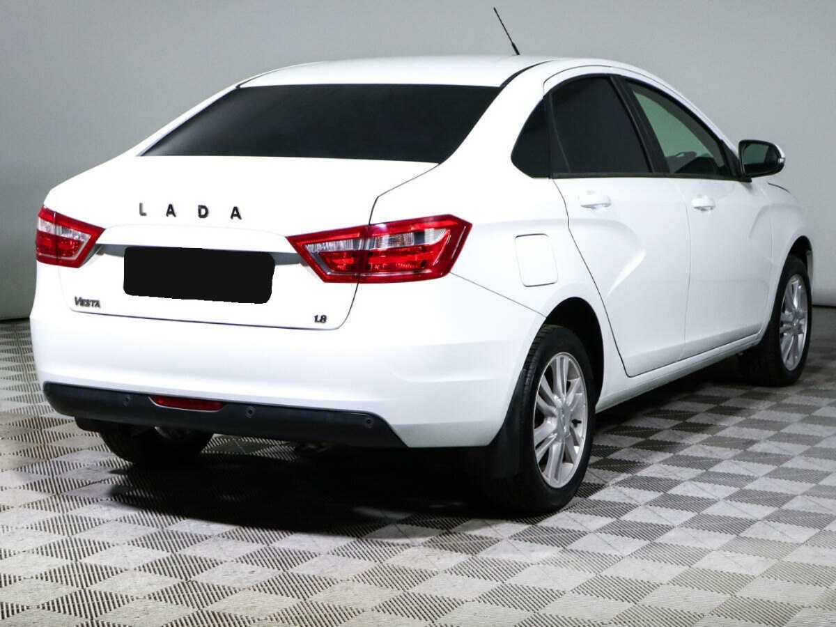Lada (ВАЗ) Vesta с пробегом — 2019 год. Фото: #3