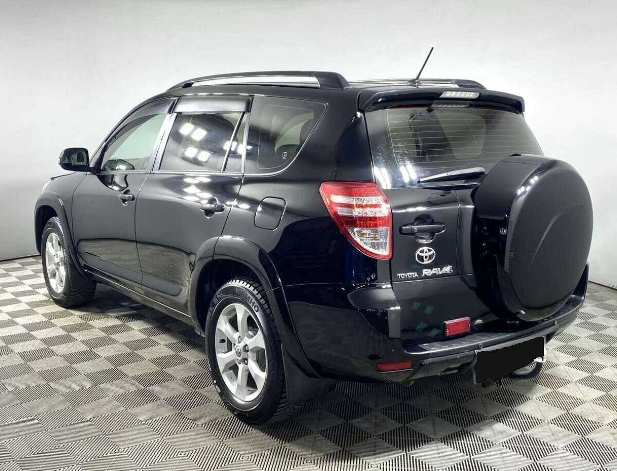 Toyota RAV4 с пробегом — 2008 год. Фото: #5