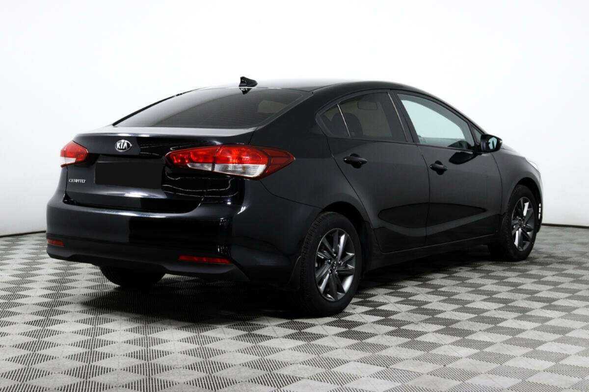 Kia Cerato с пробегом — 2018 год. Фото: #4