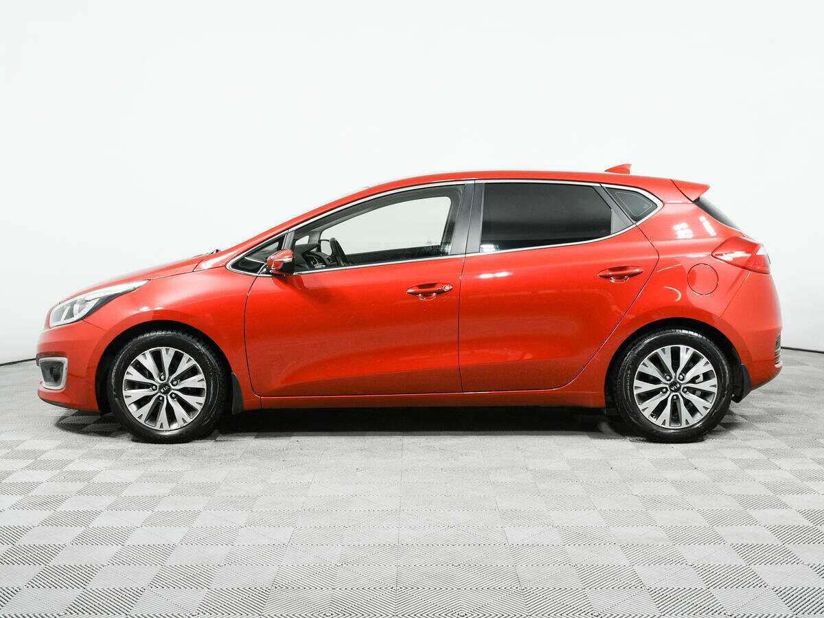 Kia Ceed с пробегом — 2017 год. Фото: #7