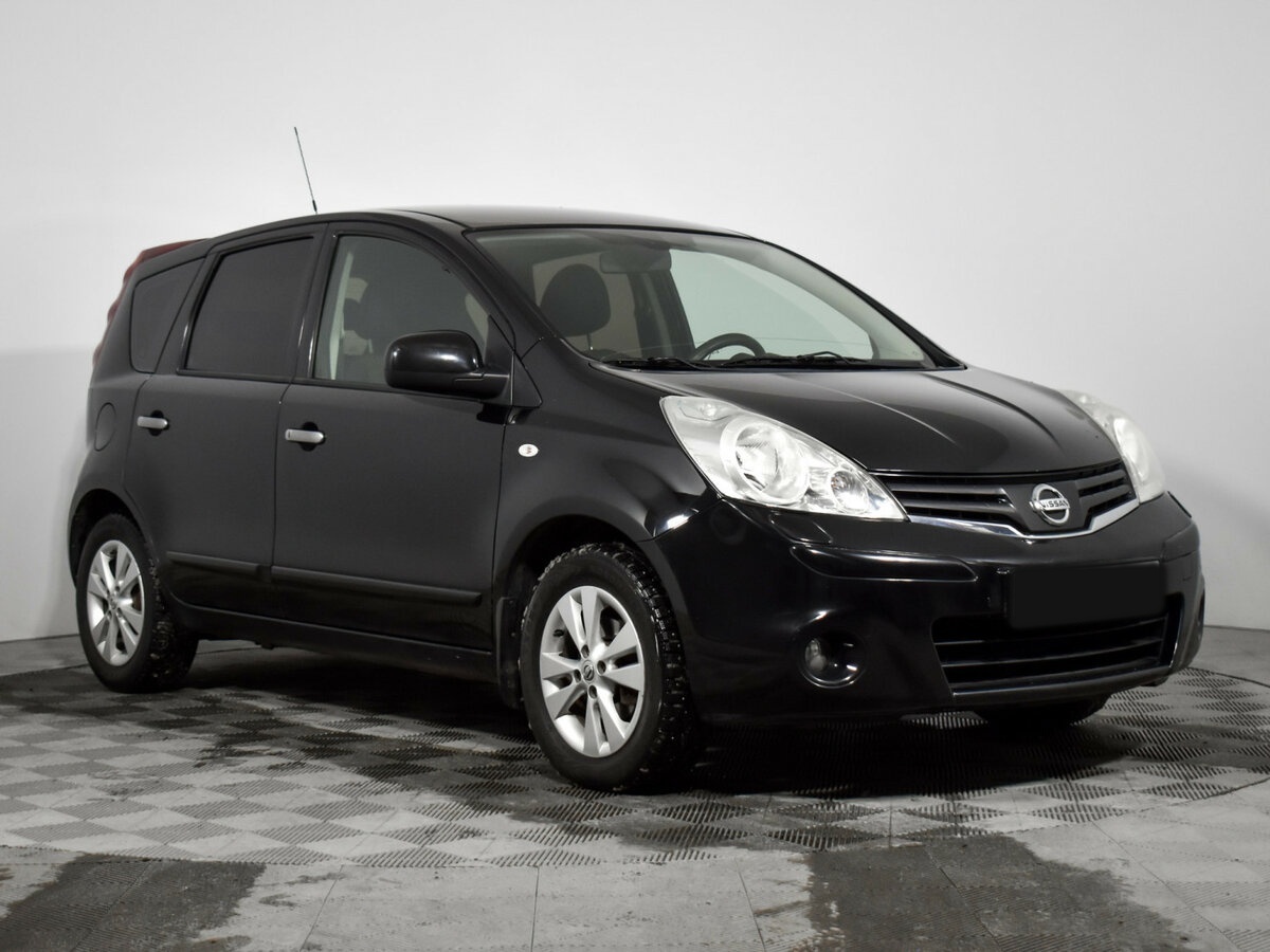 Nissan Note с пробегом — 2011 год. Фото: #2