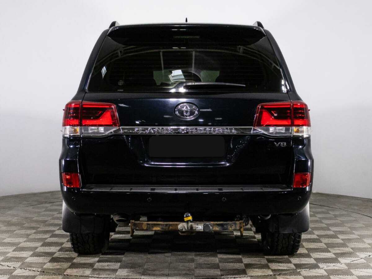 Toyota Land Cruiser с пробегом — 2016 год. Фото: #5