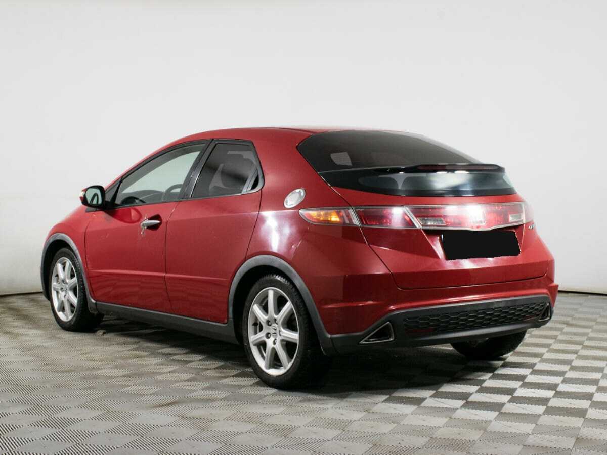 Honda Civic с пробегом — 2008 год. Фото: #5