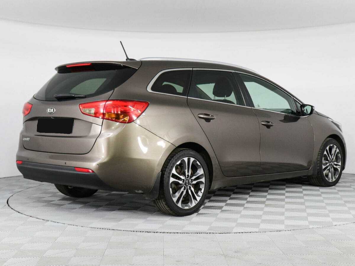 Kia Ceed с пробегом — 2013 год. Фото: #4