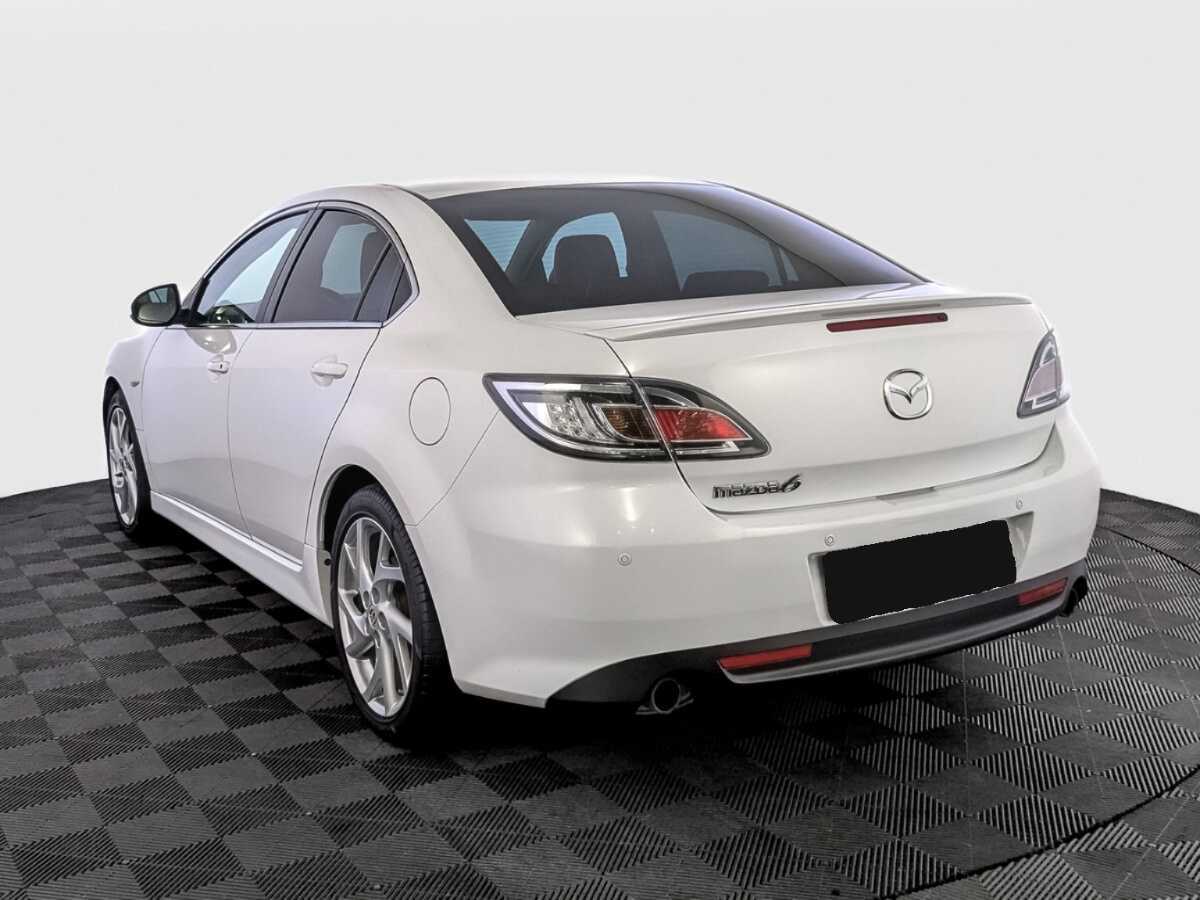 Mazda 6 с пробегом — 2011 год. Фото: #6