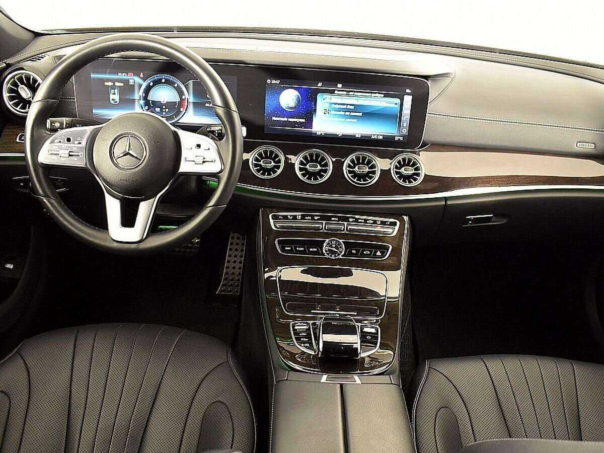 Mercedes-Benz CLS с пробегом — 2019 год. Фото: #9