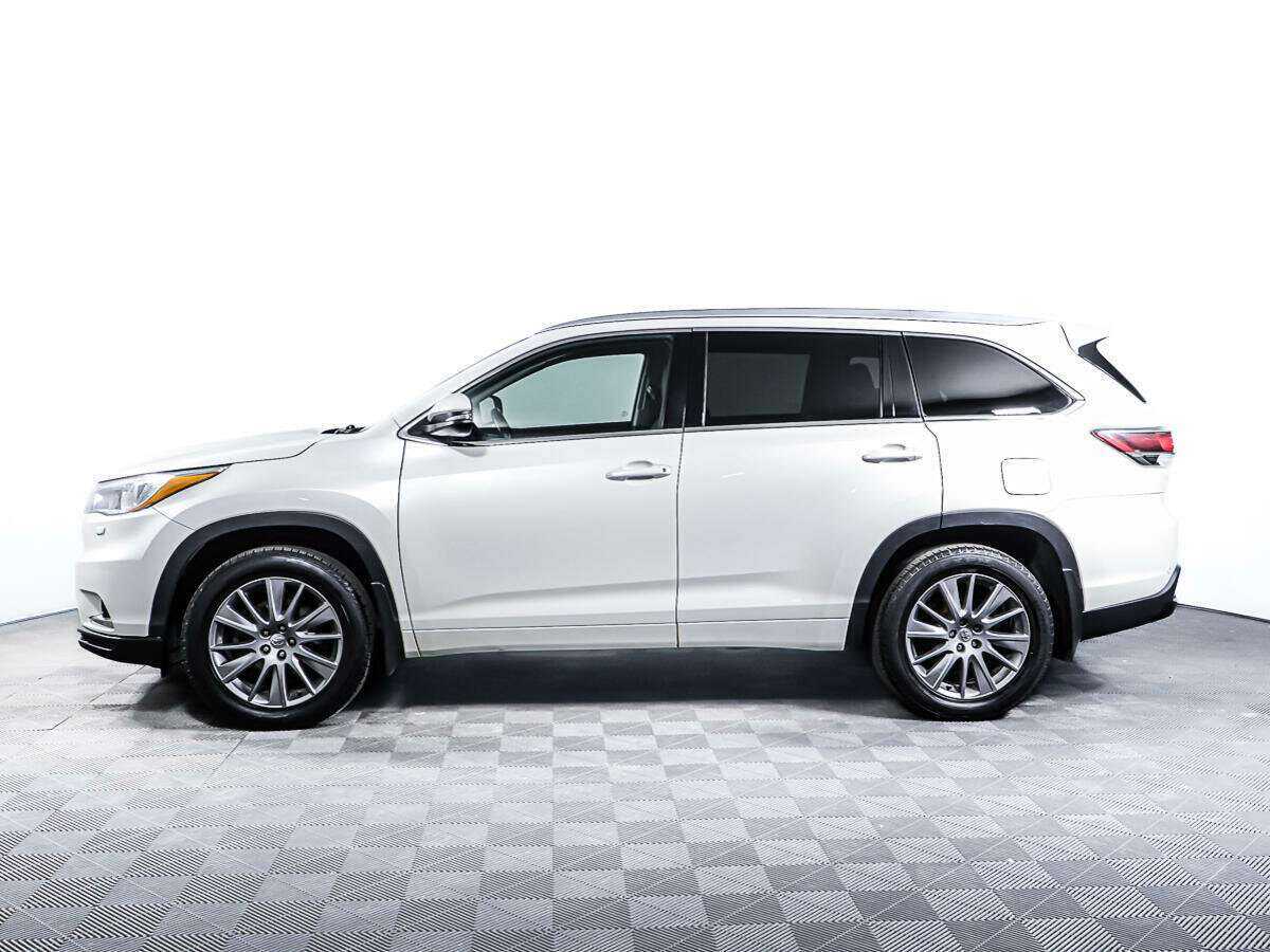 Toyota Highlander с пробегом — 2014 год. Фото: #7