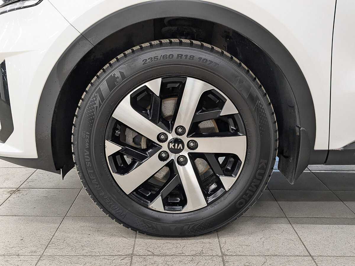 Kia Sorento с пробегом — 2020 год. Фото: #11