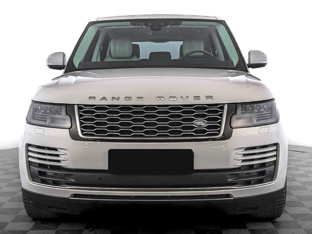 Land Rover Range Rover с пробегом — 2018 год. Фото: #1