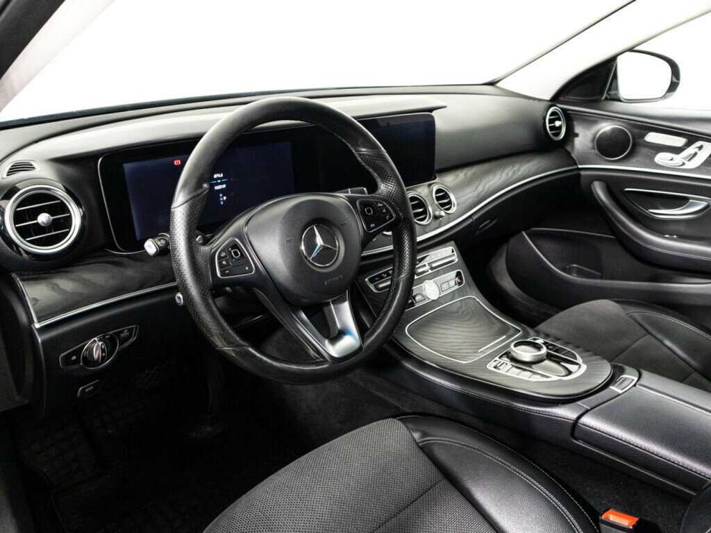 Mercedes-Benz E-Класс с пробегом — 2017 год. Фото: #10