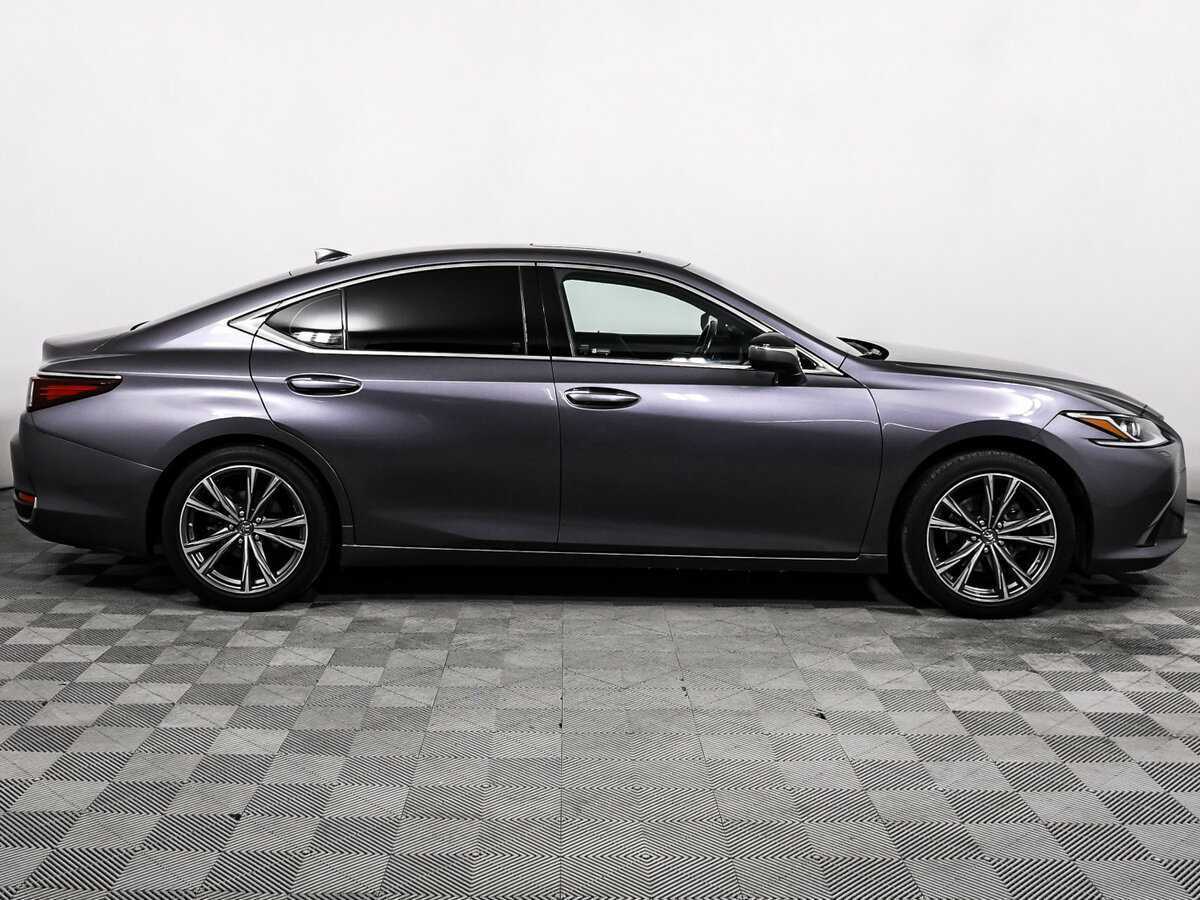 Lexus ES с пробегом — 2020 год. Фото: #3