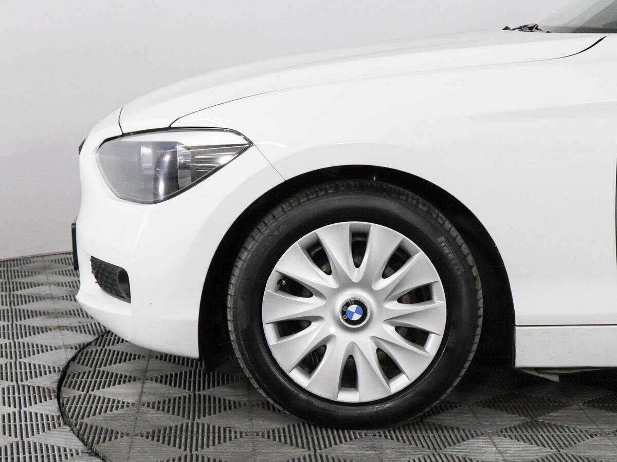 BMW 1 серии с пробегом — 2013 год. Фото: #6