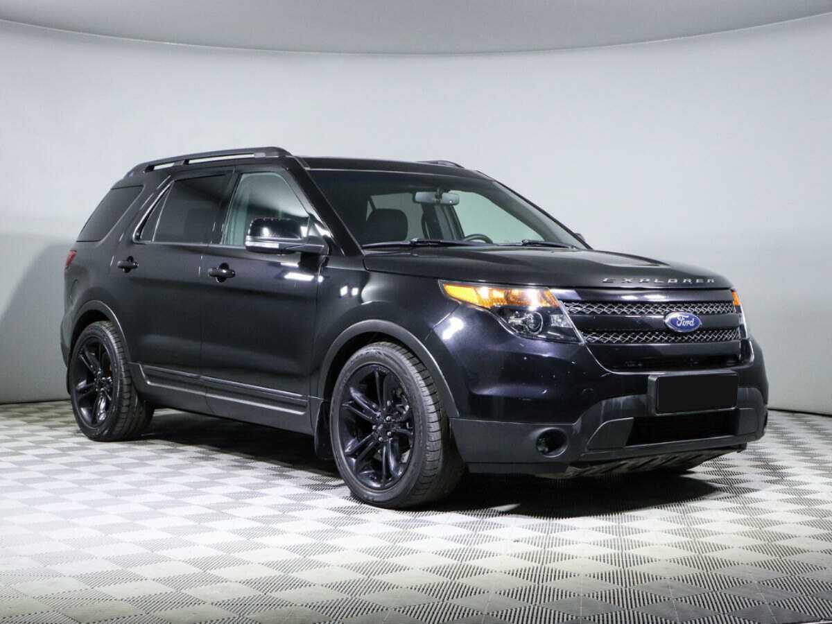 Ford Explorer с пробегом — 2014 год. Фото: #2