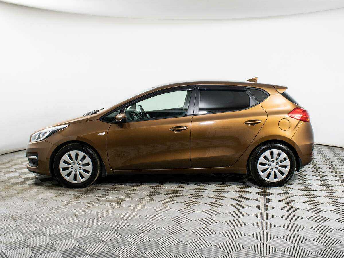 Kia Ceed с пробегом — 2017 год. Фото: #7