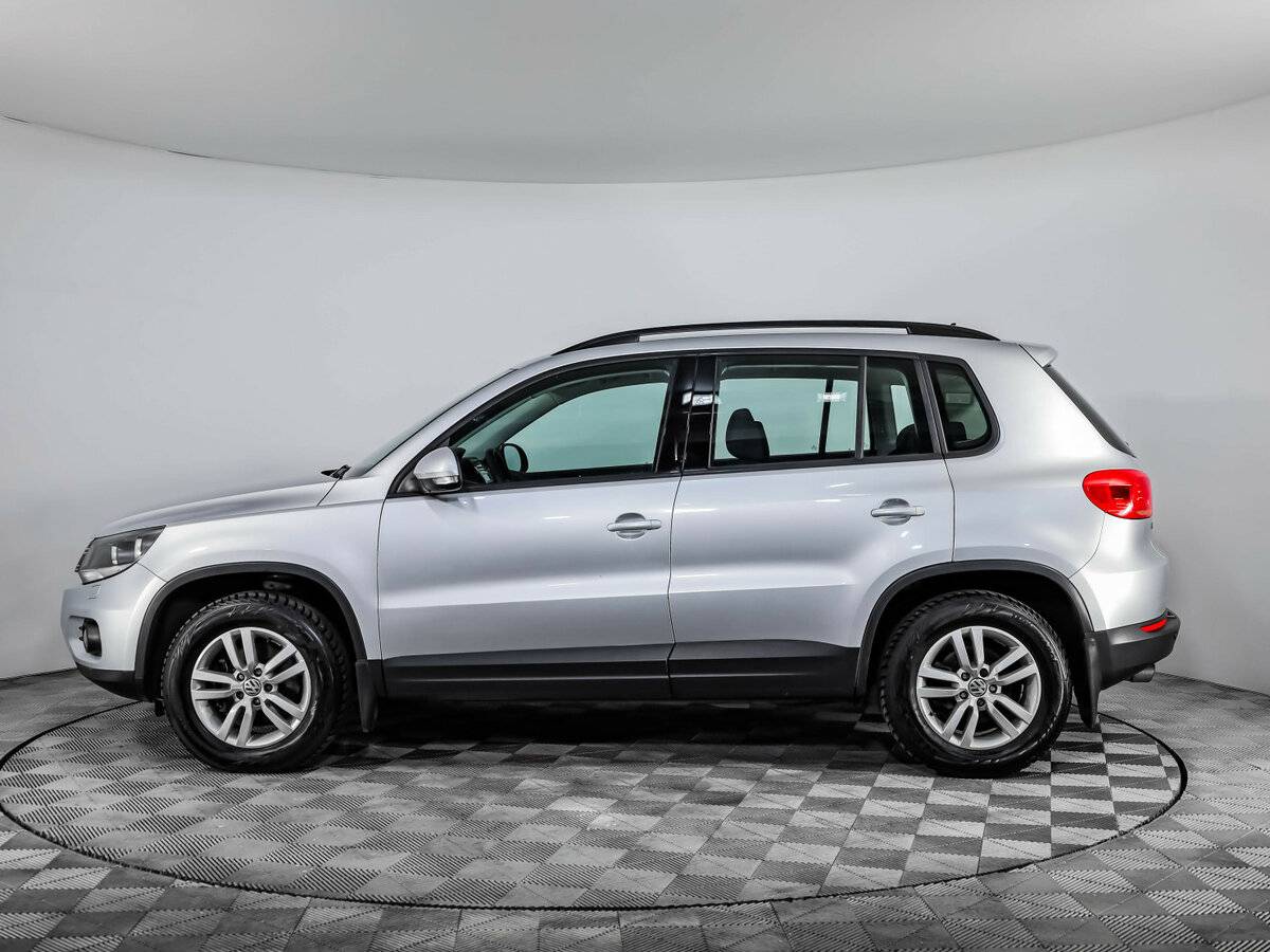 Volkswagen Tiguan с пробегом — 2011 год. Фото: #7
