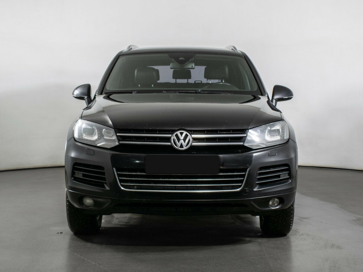 Volkswagen Touareg с пробегом — 2011 год. Фото: #1
