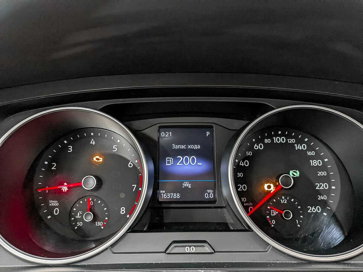 Volkswagen Tiguan с пробегом — 2021 год. Фото: #13