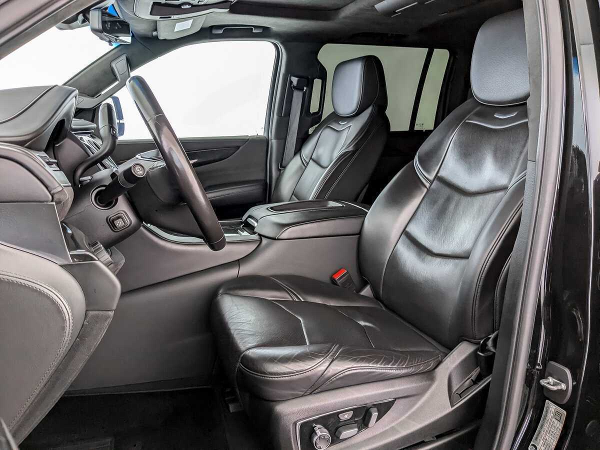 Cadillac Escalade с пробегом — 2019 год. Фото: #15