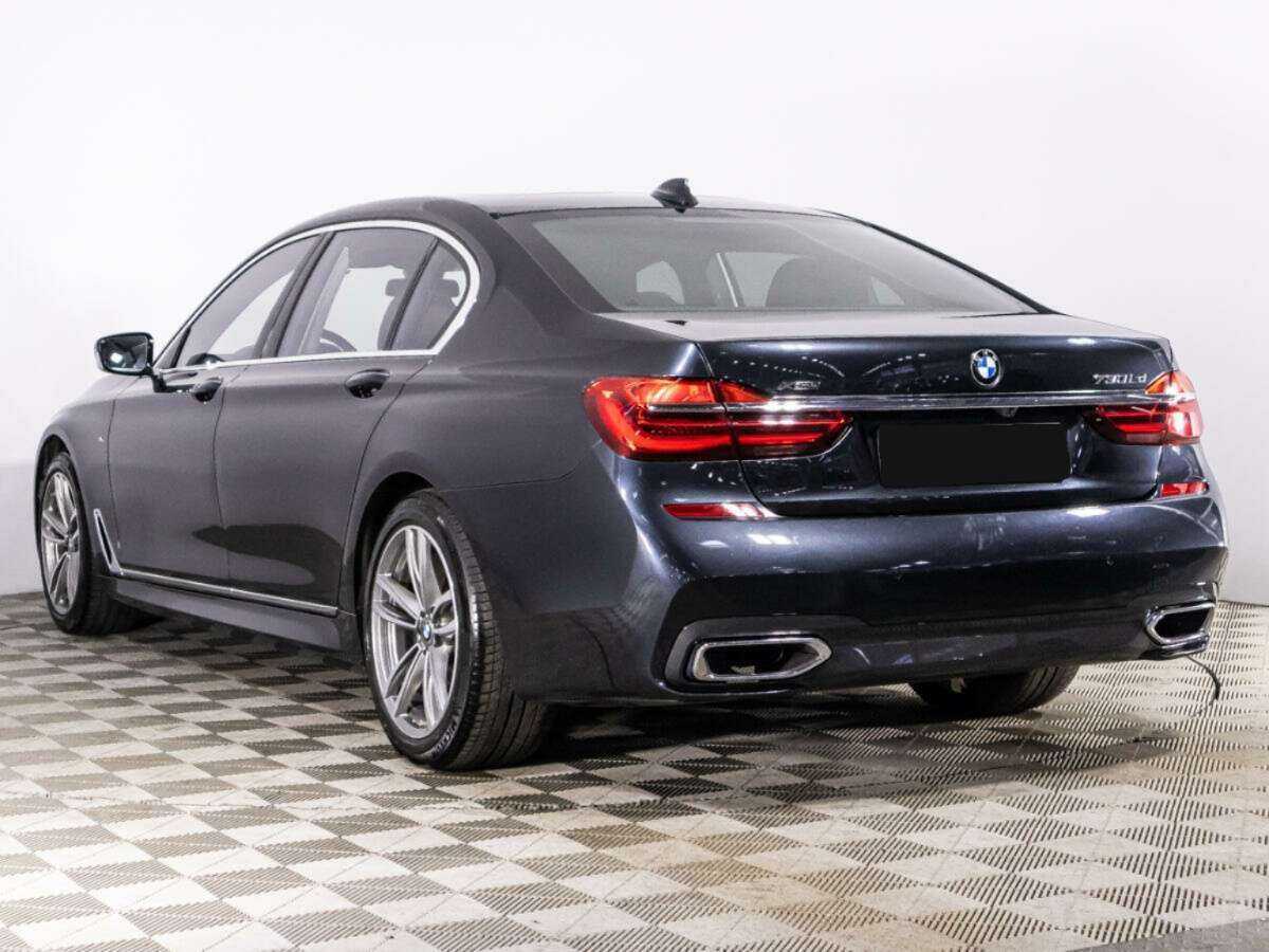 BMW 7 серии с пробегом — 2018 год. Фото: #6