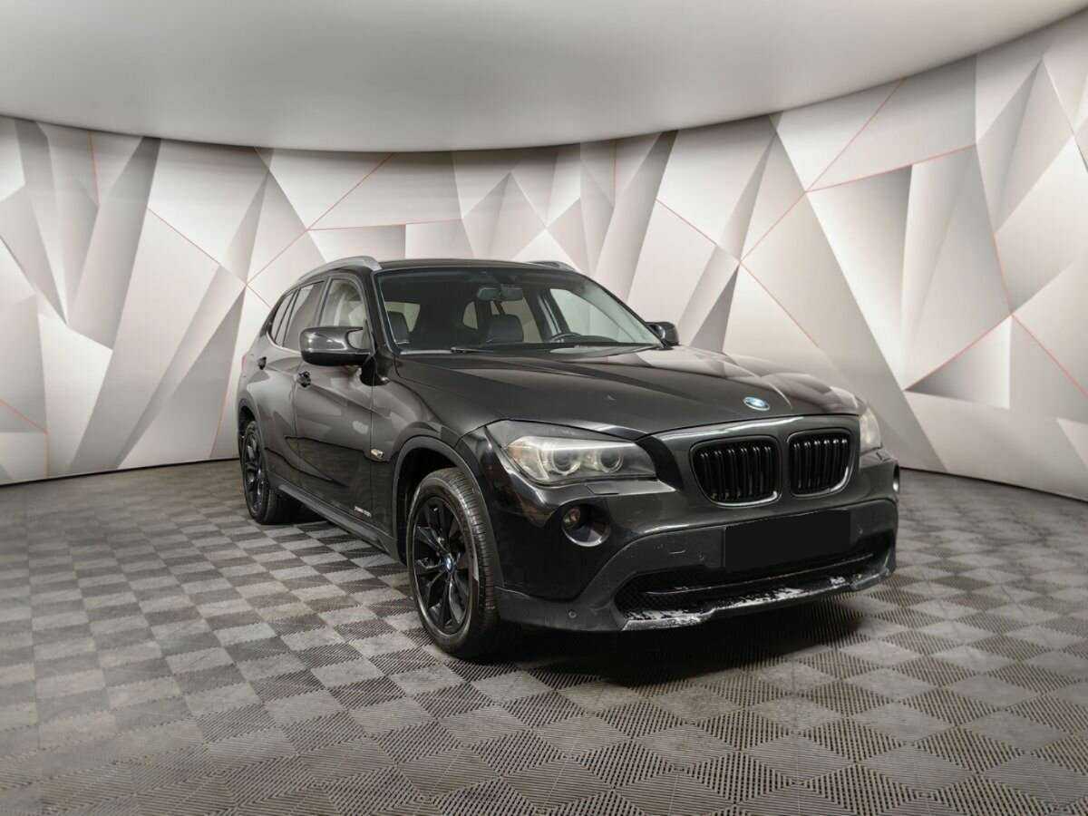 BMW X1 с пробегом — 2010 год. Фото: #2